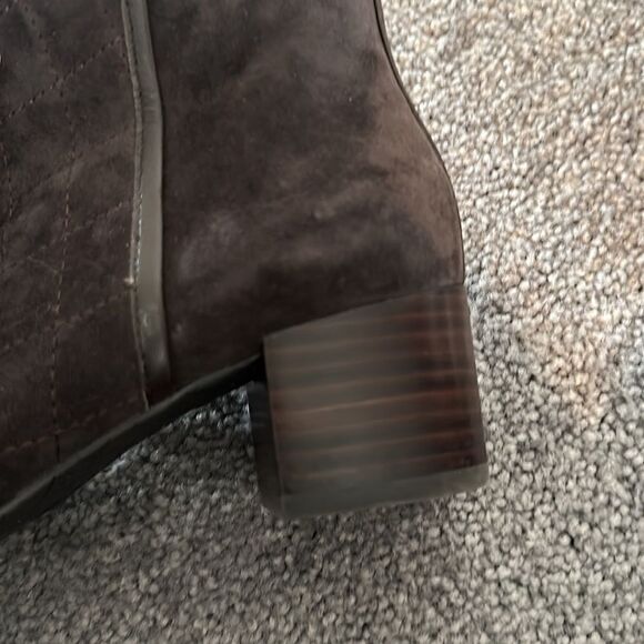 Donald Pliner brown bootie  - Picture 4 of 4